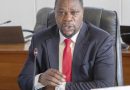 Ushinzwe uburezi mu Karere ka Rusizi Usengimana Gerard avuga ko amakosa bamwe mu barimu bamugerekaho yabazwa Bahati umuyobozi mukuru wa NESA
