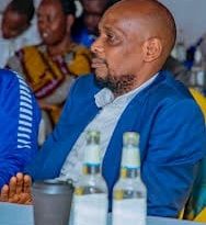 Bamwe mu bafana b’ikipe ya Rayon sports ntibavuga rumwe na  Twagirayezu Thaddee cyo kugira Uwimpuhwe Liliane CEO