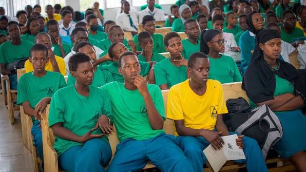 Ubusinzi bukabije, ikoreshwa ry’ibiyobyabwenge bimwe mu mpamvu umubyeyi adakwiriye kujyana umwana kwiga muri Groupe Scolaire Mont kigali APACE.