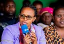 Mwarimu Clement narega meya Vestine Mukandayisenga azishyura iki, muzi ko hari bamwe mu bahoze ari ba meya badashobora kwigurira  brochette n’ikirayi